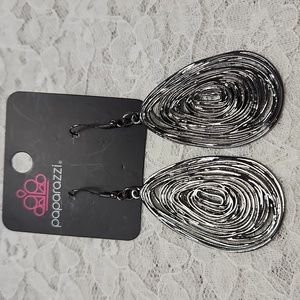 Paparazzi Gunmetal Swirl Earrings